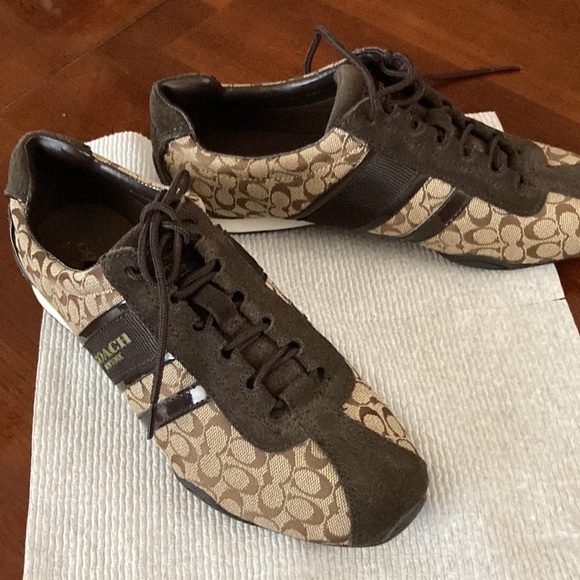 COACH SIGNATURE BROWN REMONNA SNEAKER. SIZE 7.5. WORN TO TRY ON.  NWOT - Picture 5 of 9